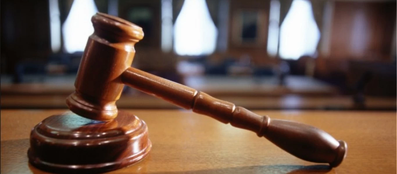 Ανακοίνωση Ένωσης Εισαγγελέων: Άγνοια νόμου και σκοπιμότητες όσων αναφέρονται σε «αναγκαστική σίτιση» κρατουμένου